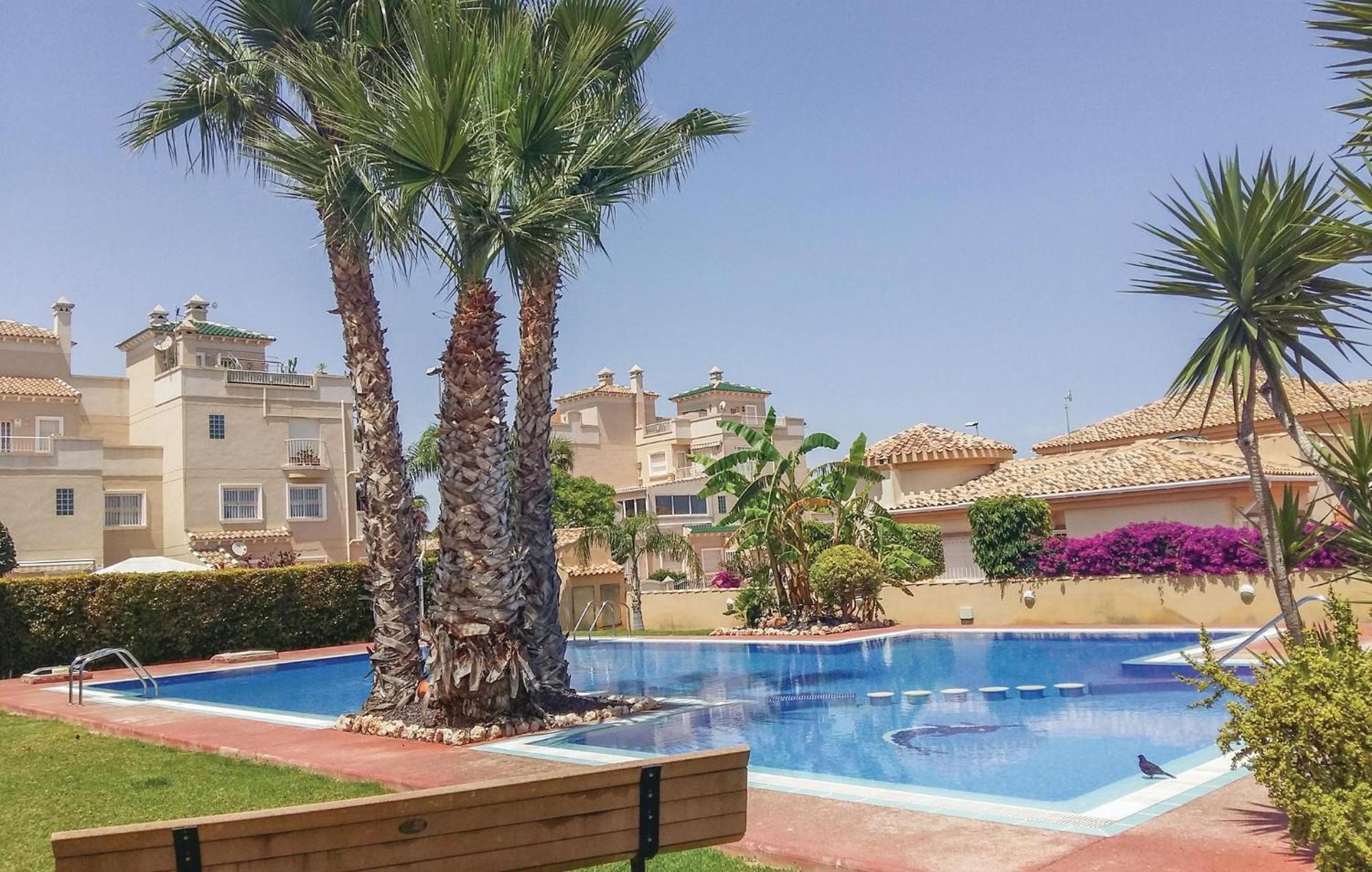 Cozy Home In Orihuela Costa With Kitchen Dehesa de Campoamor  Exterior foto